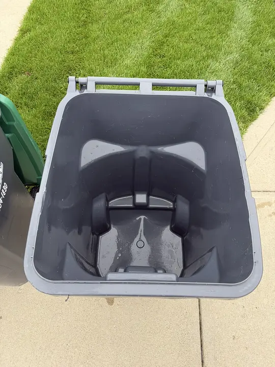 Bin cleaning photo