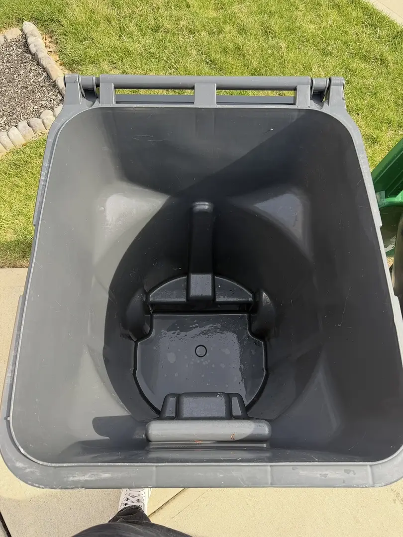 Bin cleaning photo