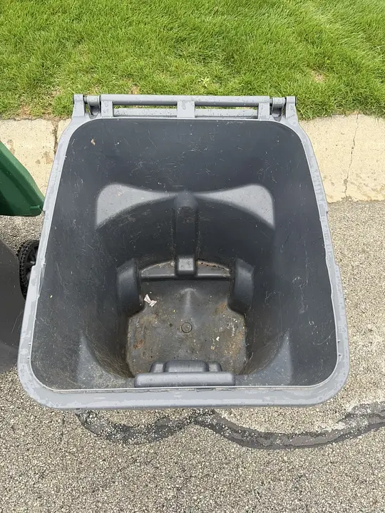 Bin cleaning photo